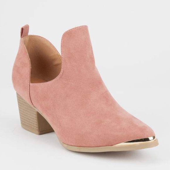 shoeroom21 boutique Shoes - SALELadies Mauve steel toe Cowboy booties.NIB